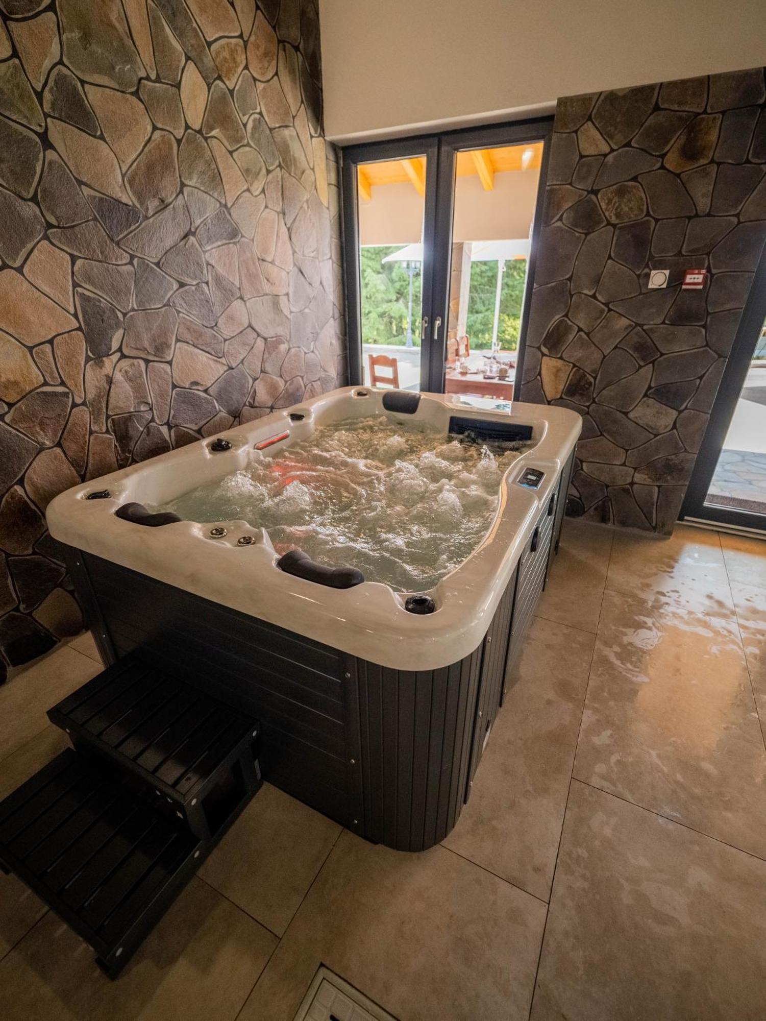 Apuseni Park Padis Hotel Budureasa ภายนอก รูปภาพ